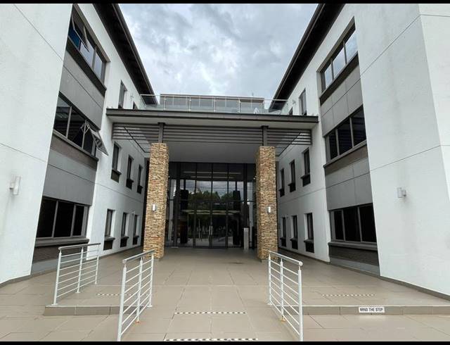 BUSINESS PROPERTY TO RENT IN ZWARTKOP